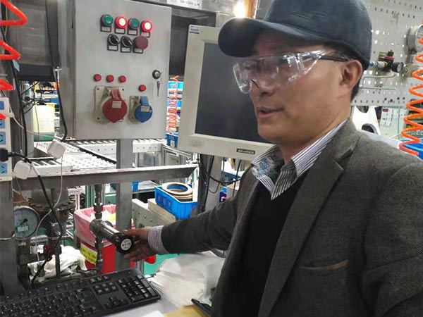 上海知名企业采购10台卫生级草莓视频在线观看免费视频和高压草莓视频在线观看免费视频